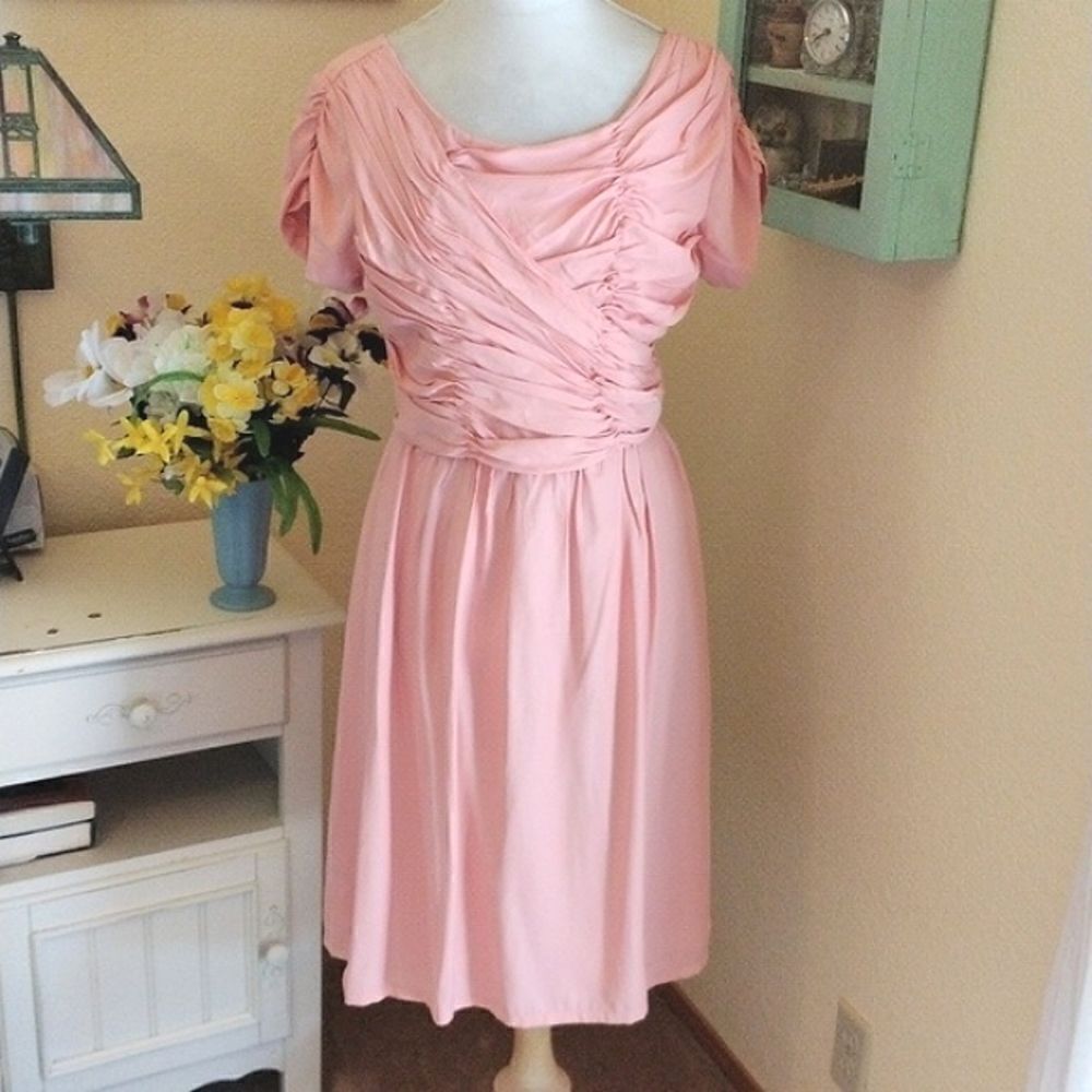 Geode by Modcloth Soft Peachy Ruched Dress